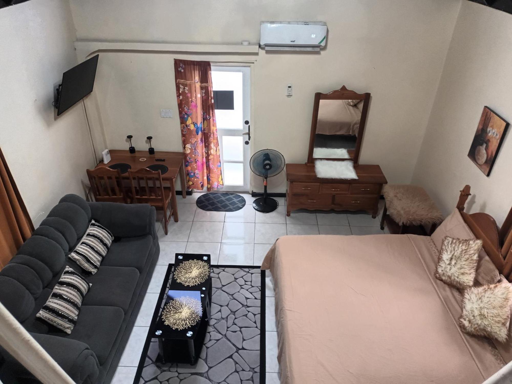 Oceanfront Condo W/ Free Parking + High Speed Wifi เนกริล ภายนอก รูปภาพ